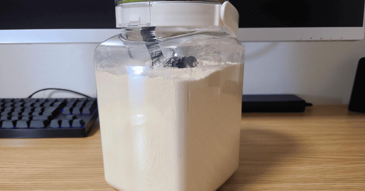 プロテイン保存容器